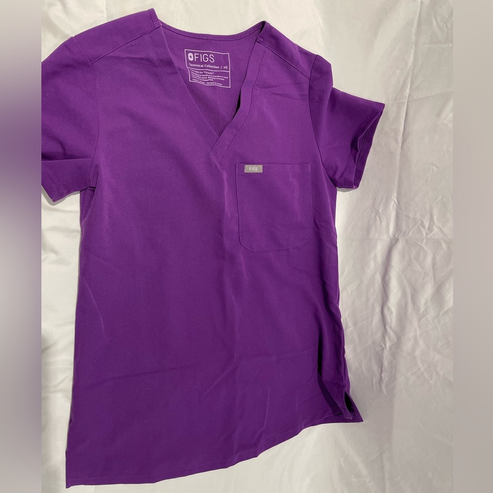 FIGS scrubs